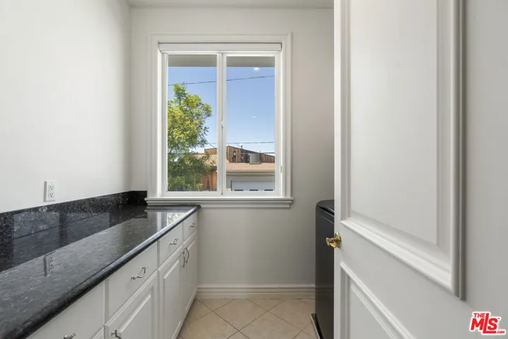4726 San Sebastian Drive, Woodland Hills, California 91364