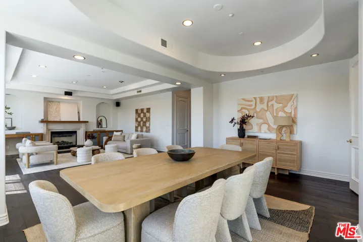 4726 San Sebastian Drive, Woodland Hills, California 91364