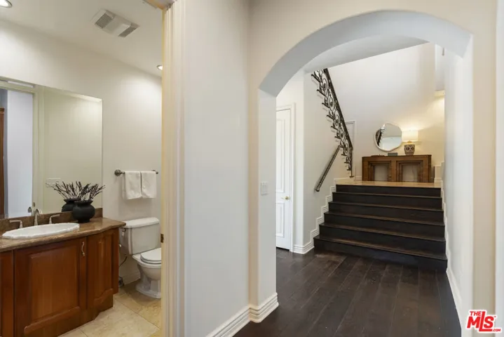 4726 San Sebastian Drive, Woodland Hills, California 91364