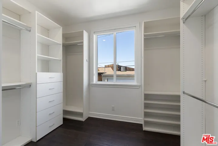 4726 San Sebastian Drive, Woodland Hills, California 91364