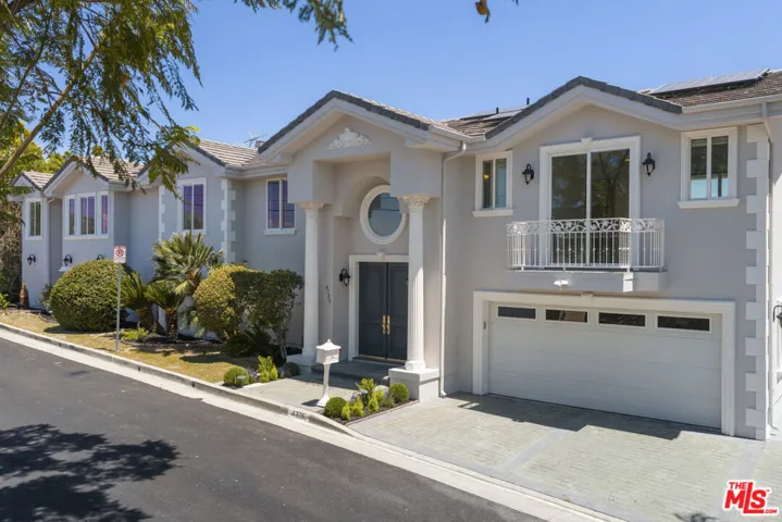 4726 San Sebastian Drive, Woodland Hills, California 91364