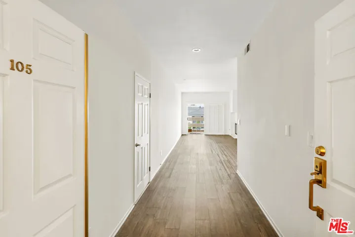 1800 Butler Avenue 105, Los Angeles, California 90025