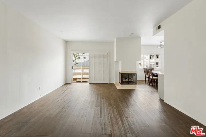 1800 Butler Avenue 105, Los Angeles, California 90025