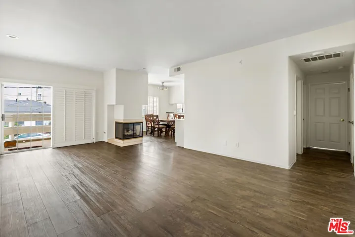 1800 Butler Avenue 105, Los Angeles, California 90025