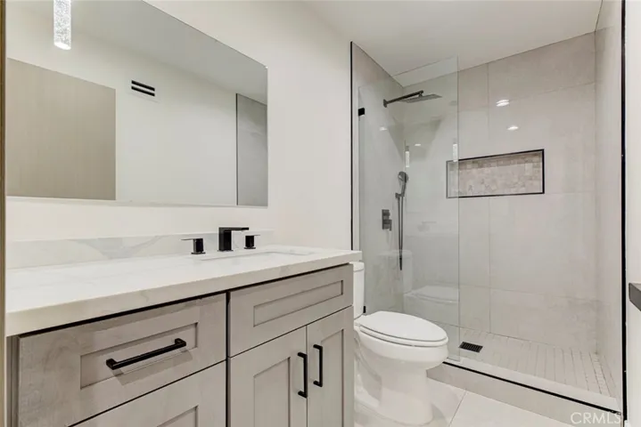 8338 Sale, West Hills, California 91304
