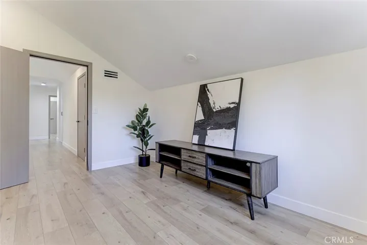 8338 Sale, West Hills, California 91304