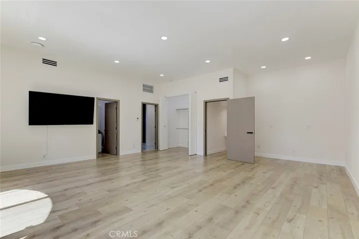 8338 Sale, West Hills, California 91304