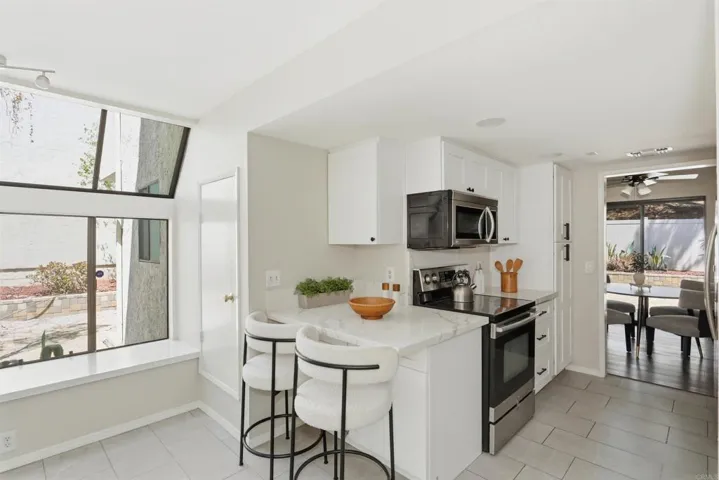 6116 Portobelo Court, San Diego, California 92124