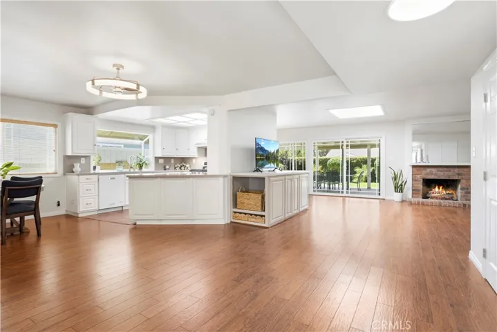 2467 Marisa, Simi Valley, California 93065