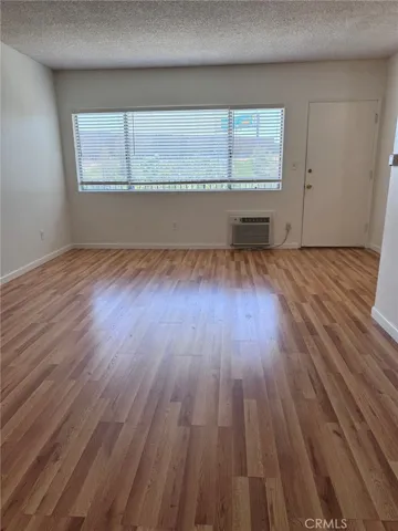 2310 Washington F, Burbank, California 91504