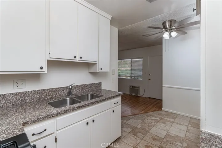 2310 Washington F, Burbank, California 91504