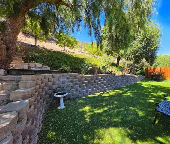 4957 Vejar Drive, Agoura Hills, California 91301