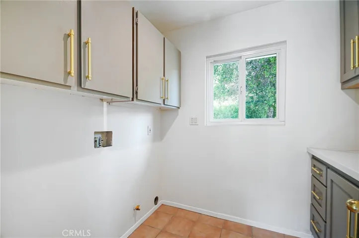 Laundry upstairs