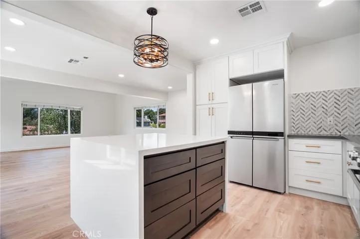 4957 Vejar Drive, Agoura Hills, California 91301
