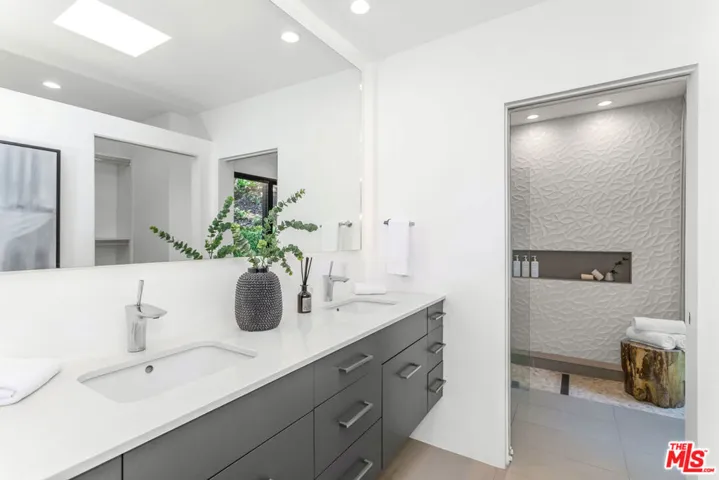 9834 Wanda Park Drive, Beverly Hills, California 90210