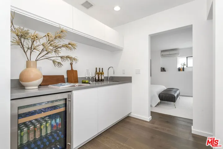 9834 Wanda Park Drive, Beverly Hills, California 90210