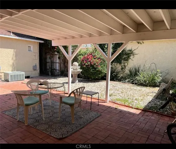 5149 Hesperia, Los Angeles, California 91316