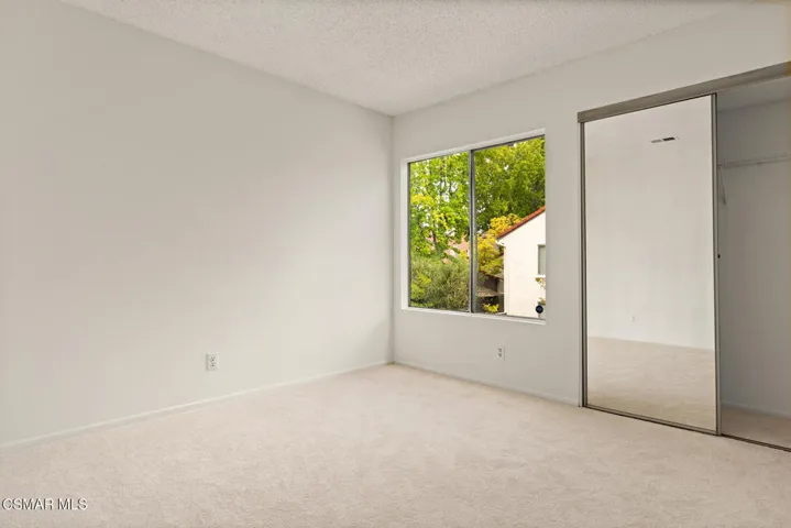 Secondary Bedroom I