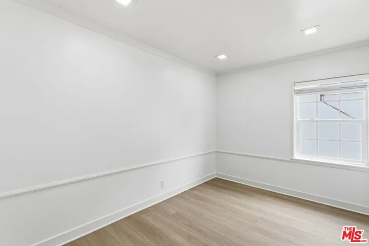 8613 W Olympic Boulevard, Los Angeles, California 90035