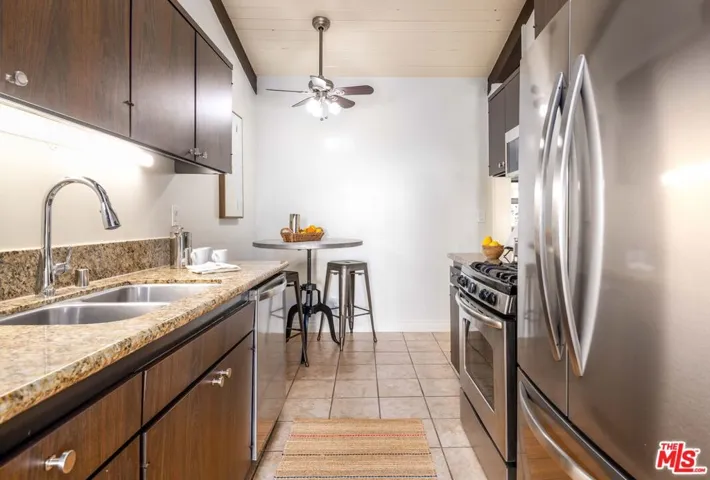 6425 Green Valley Circle 300, Culver City, California 90230