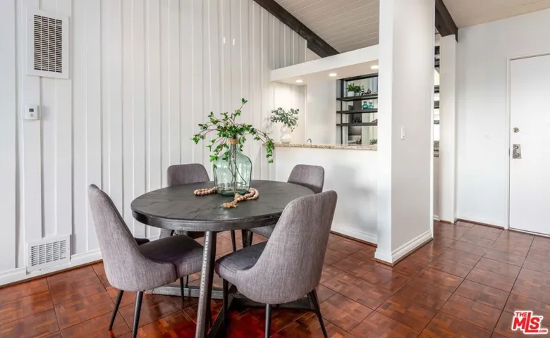 6425 Green Valley Circle 300, Culver City, California 90230