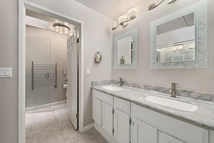 2131 Avy Avenue, Menlo Park, California 94025