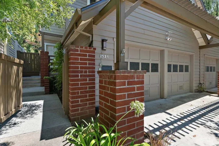 2131 Avy Avenue, Menlo Park, California 94025