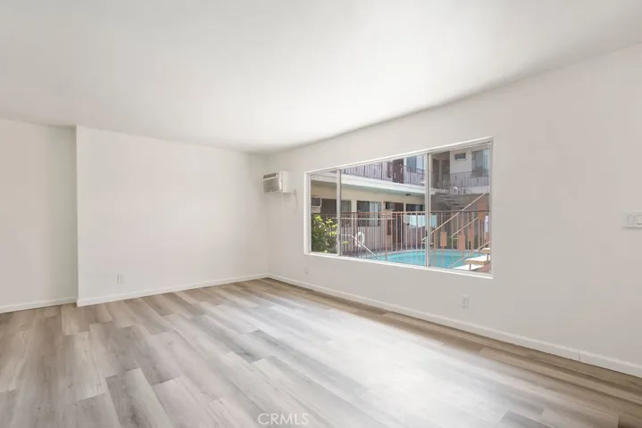 6535 Fulton, Los Angeles, California 91401