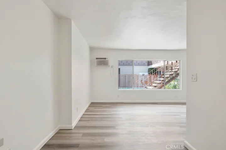 6535 Fulton, Los Angeles, California 91401
