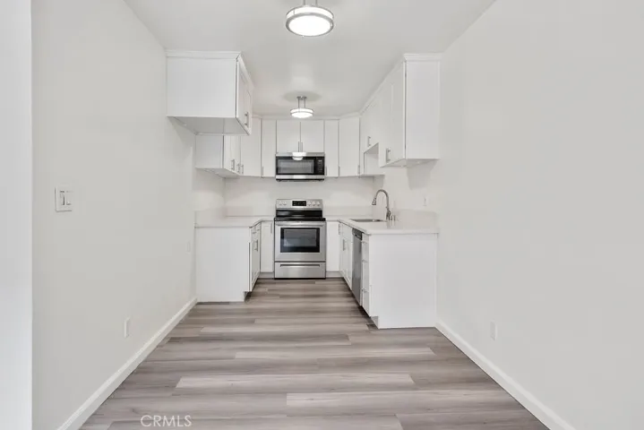 6535 Fulton, Los Angeles, California 91401