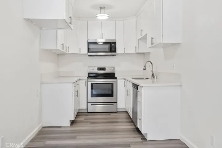 6535 Fulton, Los Angeles, California 91401