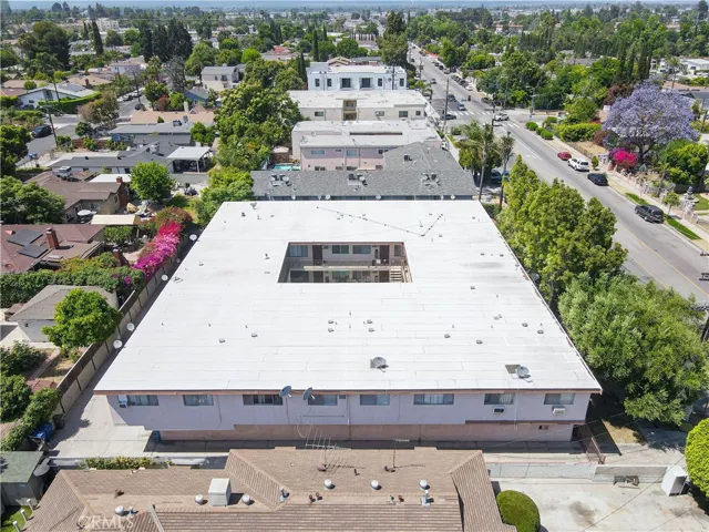 6535 Fulton, Los Angeles, California 91401