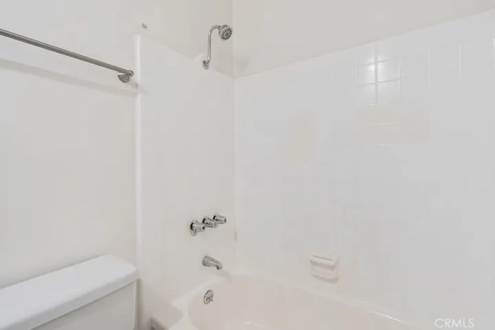 6535 Fulton, Los Angeles, California 91401