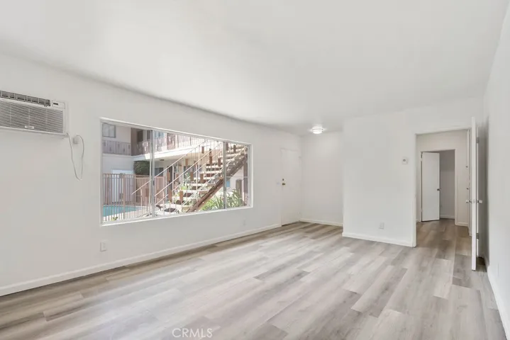 6535 Fulton, Los Angeles, California 91401