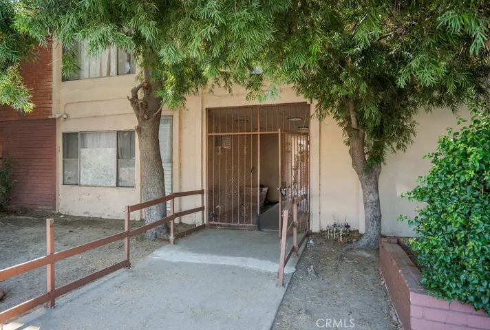 6535 Fulton, Los Angeles, California 91401