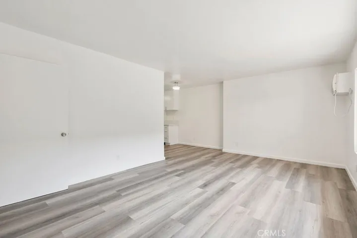 6535 Fulton, Los Angeles, California 91401
