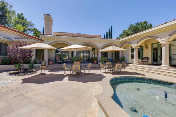 7263 Via Mariposa Sur, Bonsall, California 92003