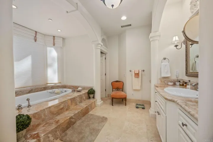 7263 Via Mariposa Sur, Bonsall, California 92003