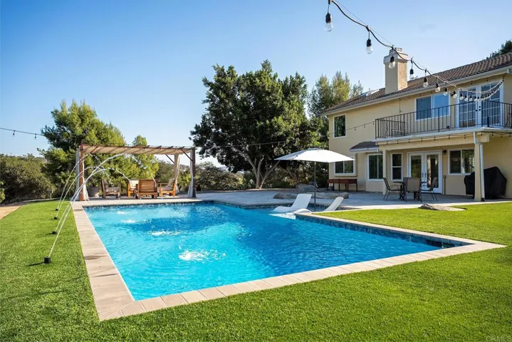 2738 Victoria Cir, Alpine, California 91901