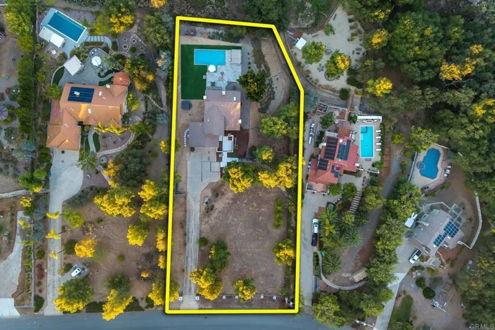 2738 Victoria Cir, Alpine, California 91901