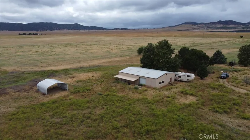 9765 Carrisa Highway, Santa Margarita, California 93453