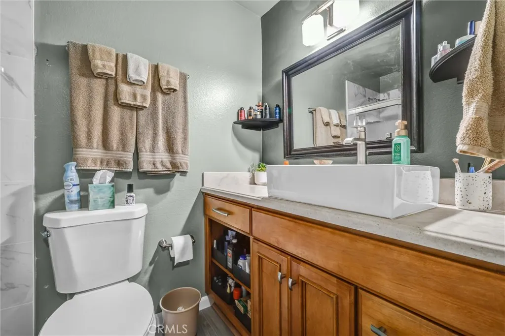 Master Restroom