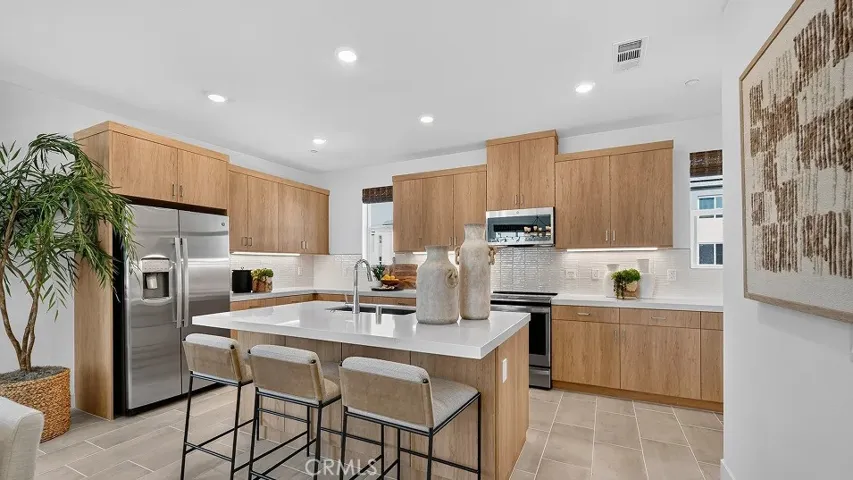 Photos shown are of model only- not actual homesite.