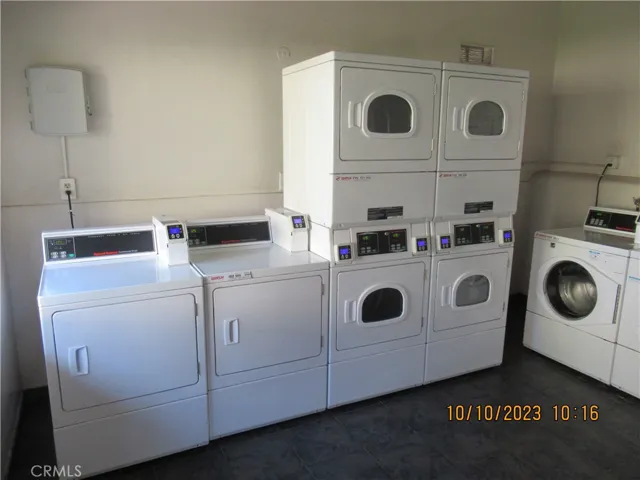 1030 W Macarthur Boulevard 154, Santa Ana, California 92707