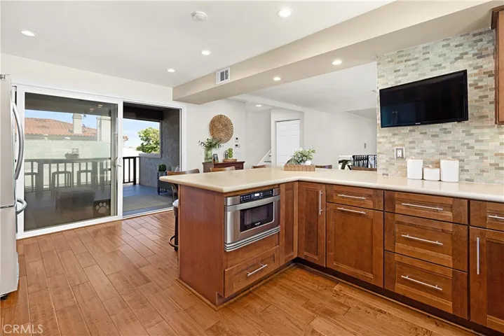 2517 Gates Avenue A, Redondo Beach, California 90278