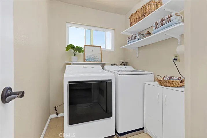 2517 Gates Avenue A, Redondo Beach, California 90278