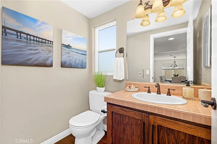 2517 Gates Avenue A, Redondo Beach, California 90278