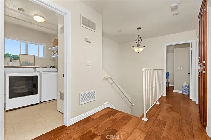 2517 Gates Avenue A, Redondo Beach, California 90278