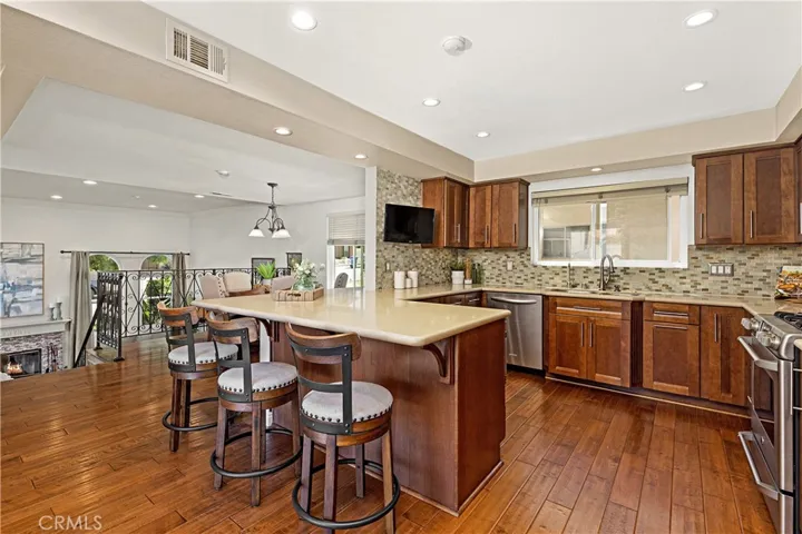 2517 Gates Avenue A, Redondo Beach, California 90278