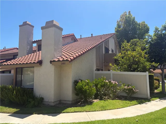 23051 Paseo De Terrado 4, Diamond Bar, California 91765